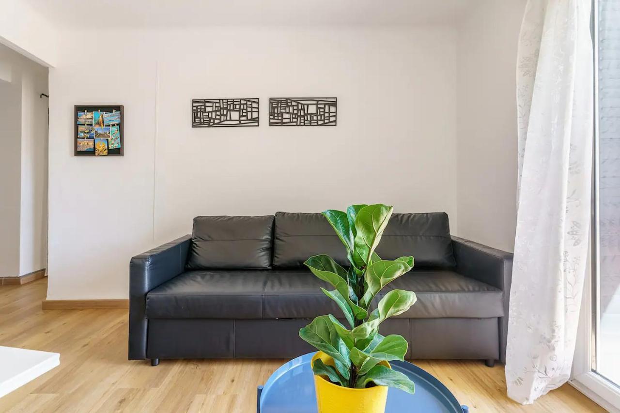 Appartement entièrement rénové, ensoleillé, à 3mn de la Gare St Charles, avec la vue sur Notre-Dame de la Garde Marsella Exterior foto