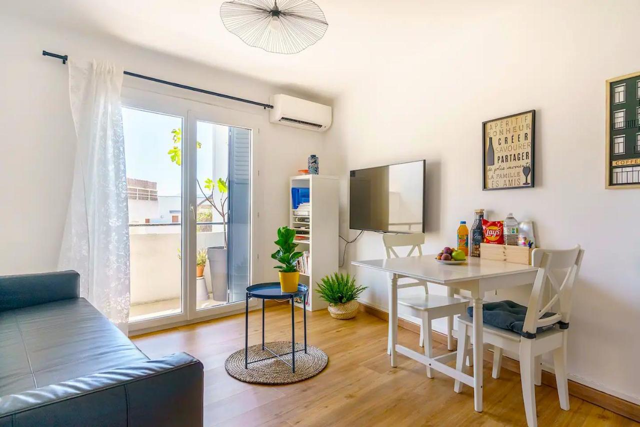 Appartement entièrement rénové, ensoleillé, à 3mn de la Gare St Charles, avec la vue sur Notre-Dame de la Garde Marsella Exterior foto